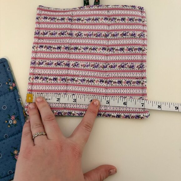 Quilted Pot Holders Handmade Matching x2 Colourful - Picture 6 of 7